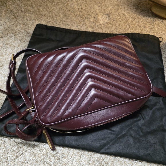 Saint Laurent Burgundy Quilted Crossbody Bag - Picture 4 of 9